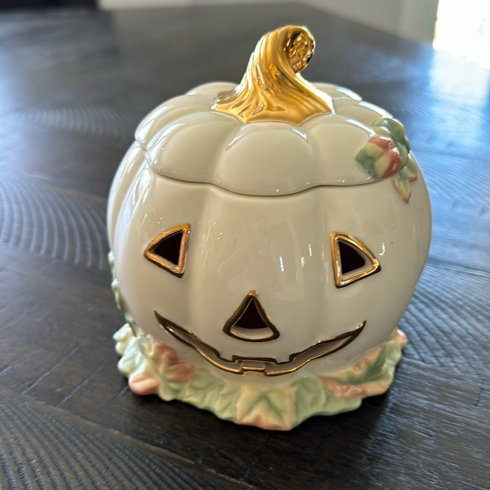 Lenox Pumpkin Votive Holder 5” Tall - Picture 1 of 4